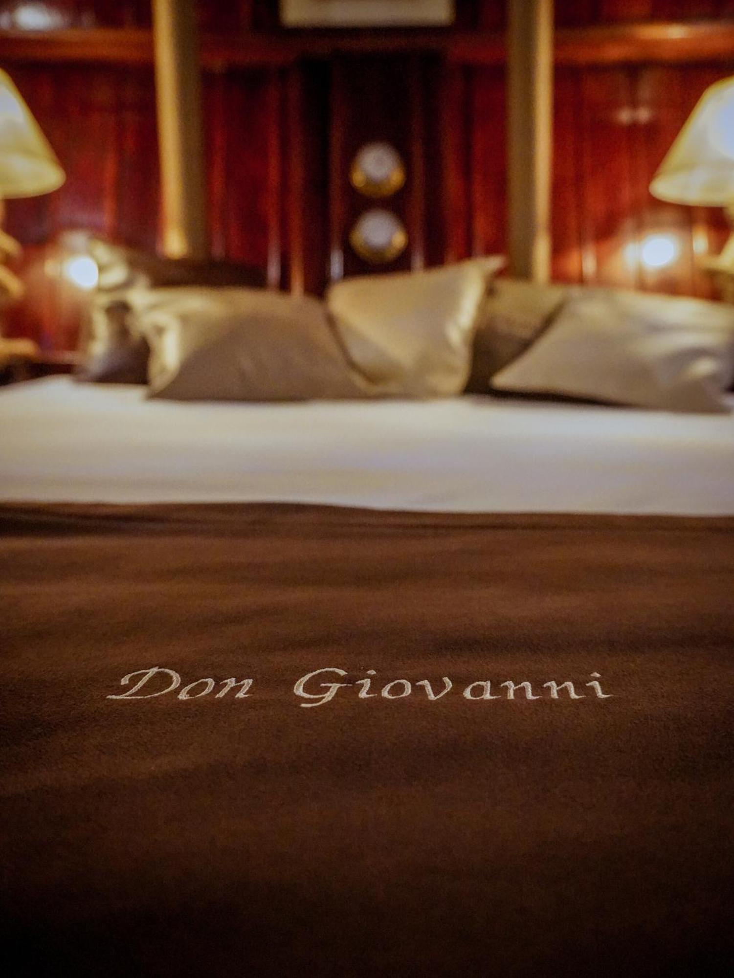Caicco Don Giovanni Naples Exterior photo