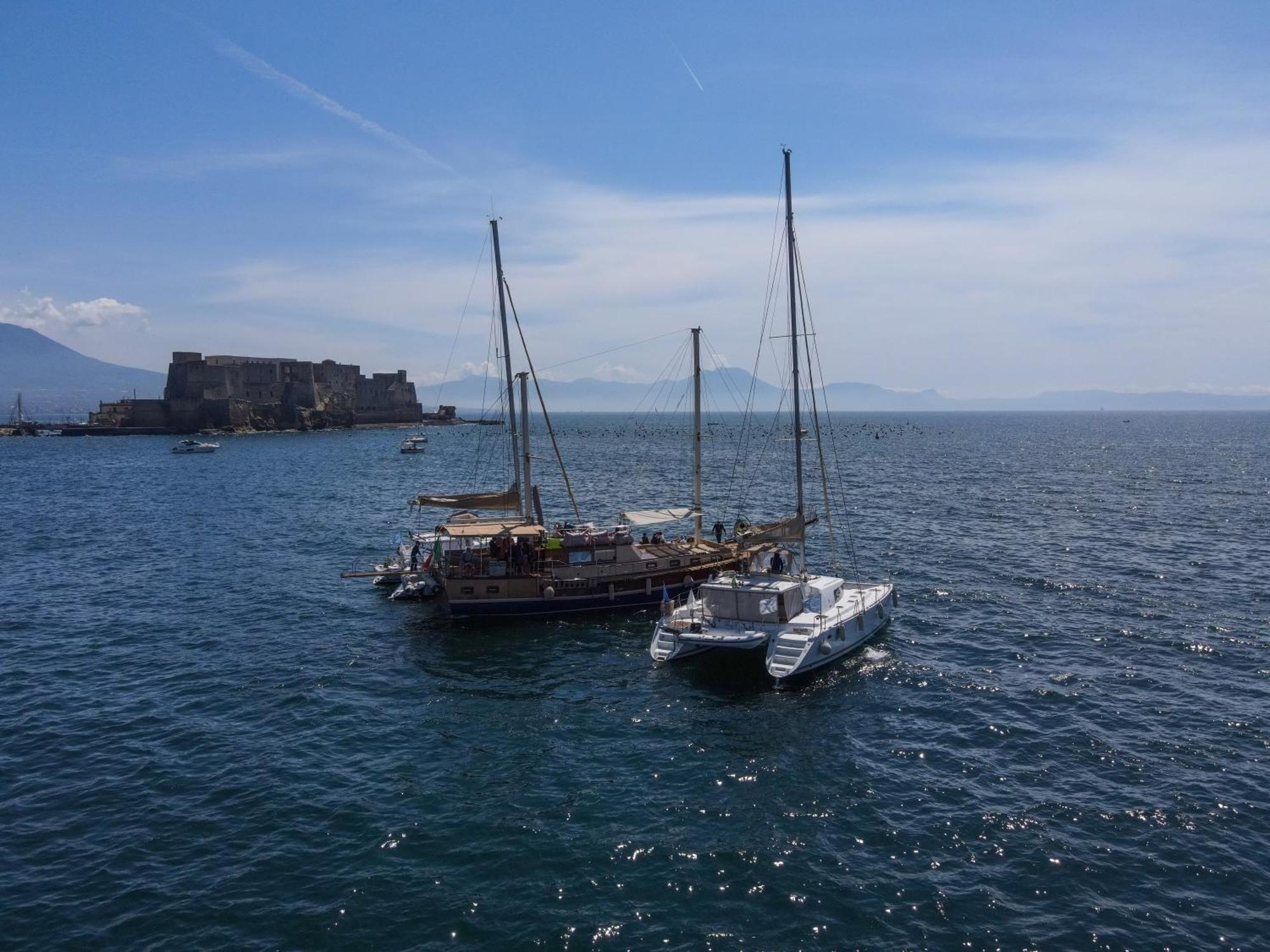 Caicco Don Giovanni Naples Exterior photo